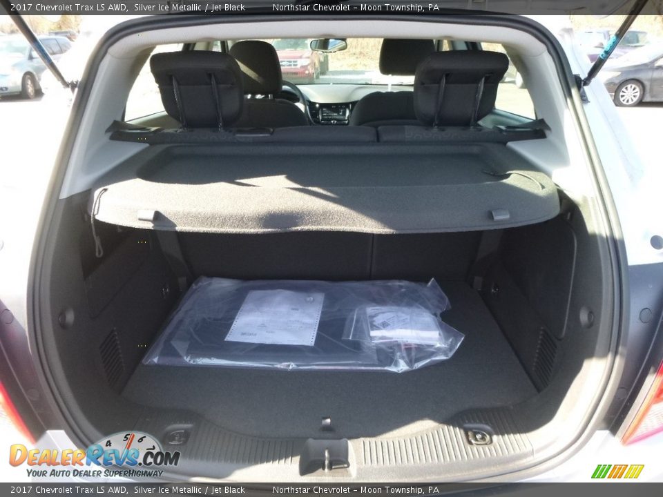 2017 Chevrolet Trax LS AWD Silver Ice Metallic / Jet Black Photo #7
