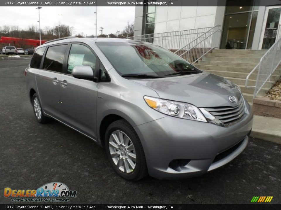 2017 Toyota Sienna LE AWD Silver Sky Metallic / Ash Photo #1