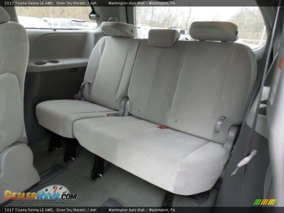 Rear Seat of 2017 Toyota Sienna LE AWD Photo #11