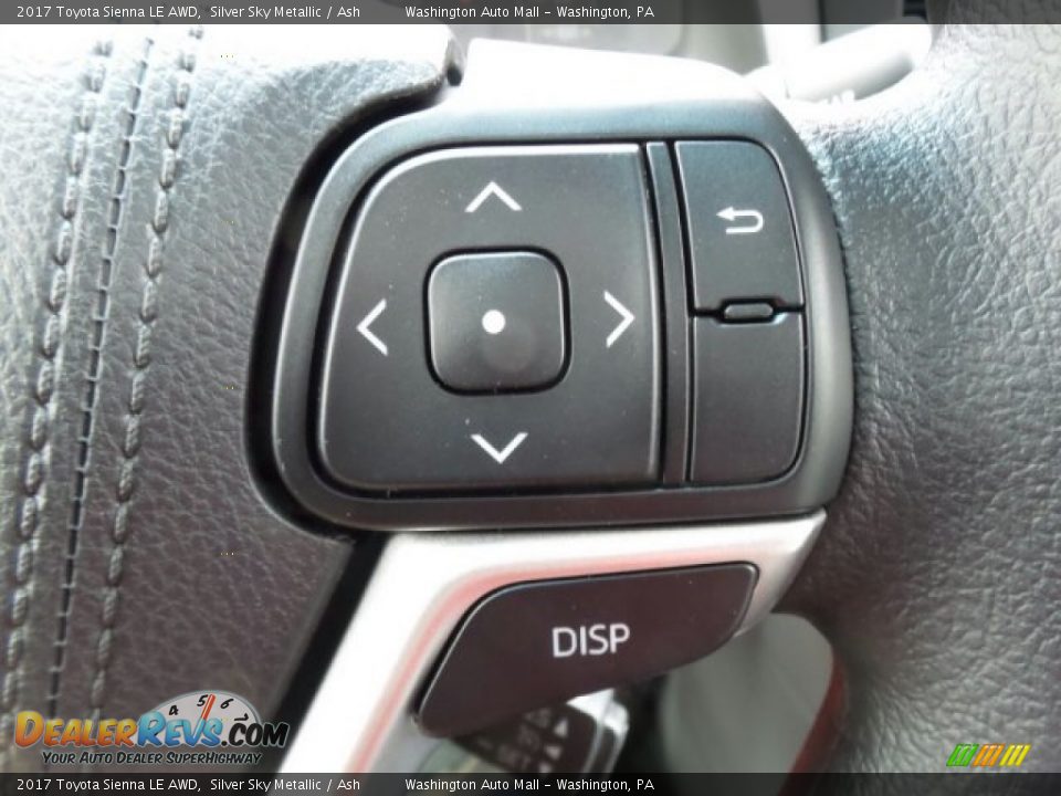 Controls of 2017 Toyota Sienna LE AWD Photo #23