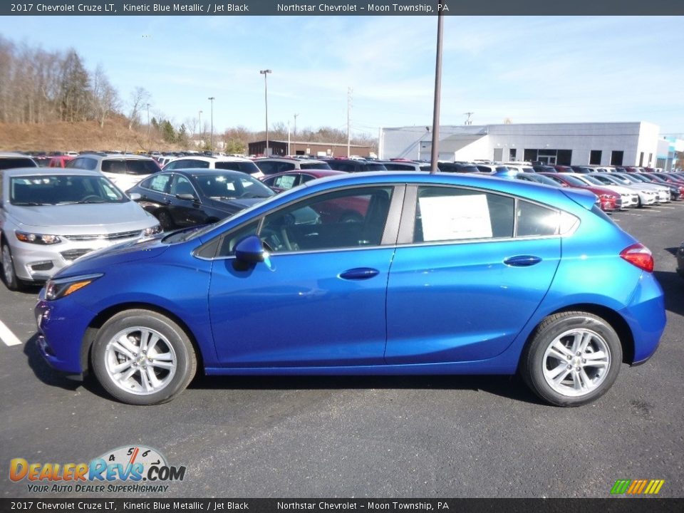 2017 Chevrolet Cruze LT Kinetic Blue Metallic / Jet Black Photo #9