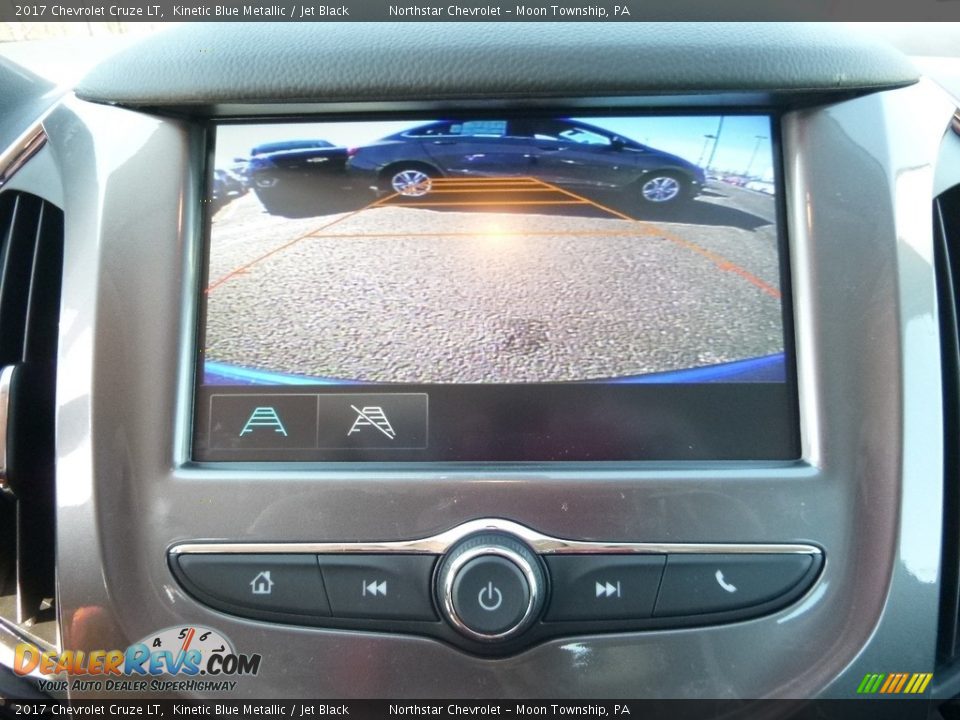 2017 Chevrolet Cruze LT Kinetic Blue Metallic / Jet Black Photo #18