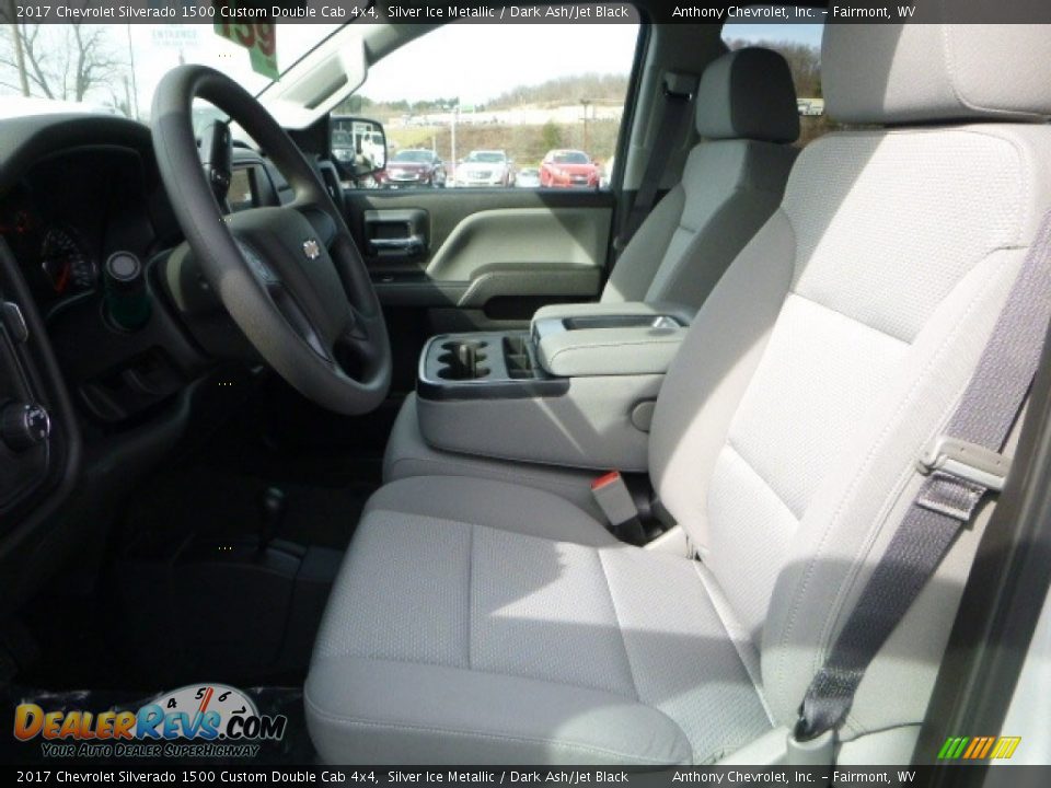 2017 Chevrolet Silverado 1500 Custom Double Cab 4x4 Silver Ice Metallic / Dark Ash/Jet Black Photo #12