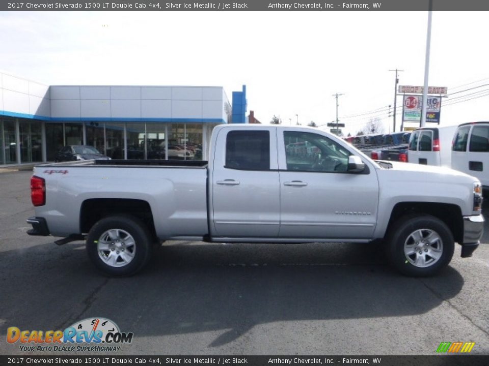 2017 Chevrolet Silverado 1500 LT Double Cab 4x4 Silver Ice Metallic / Jet Black Photo #6