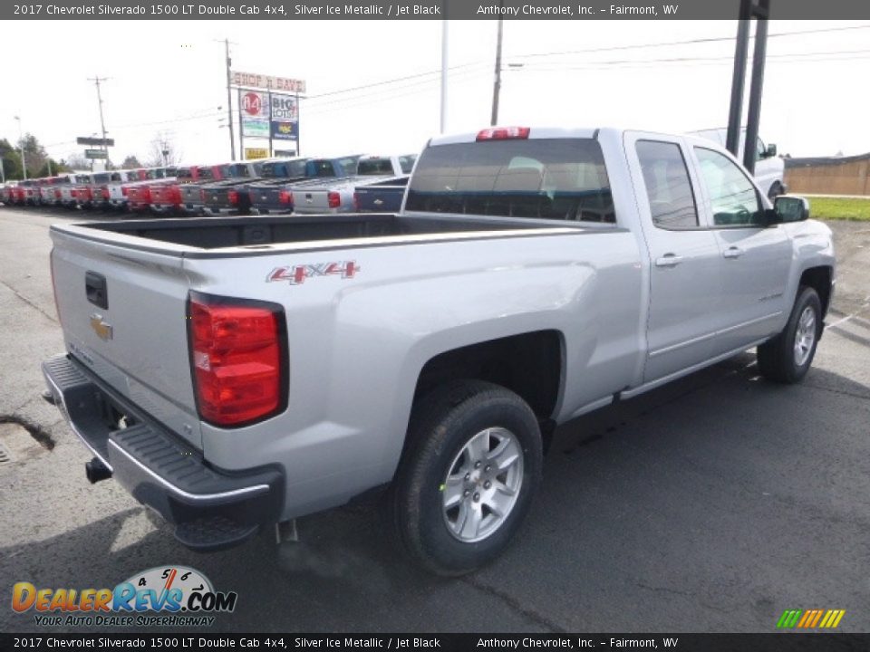 2017 Chevrolet Silverado 1500 LT Double Cab 4x4 Silver Ice Metallic / Jet Black Photo #7