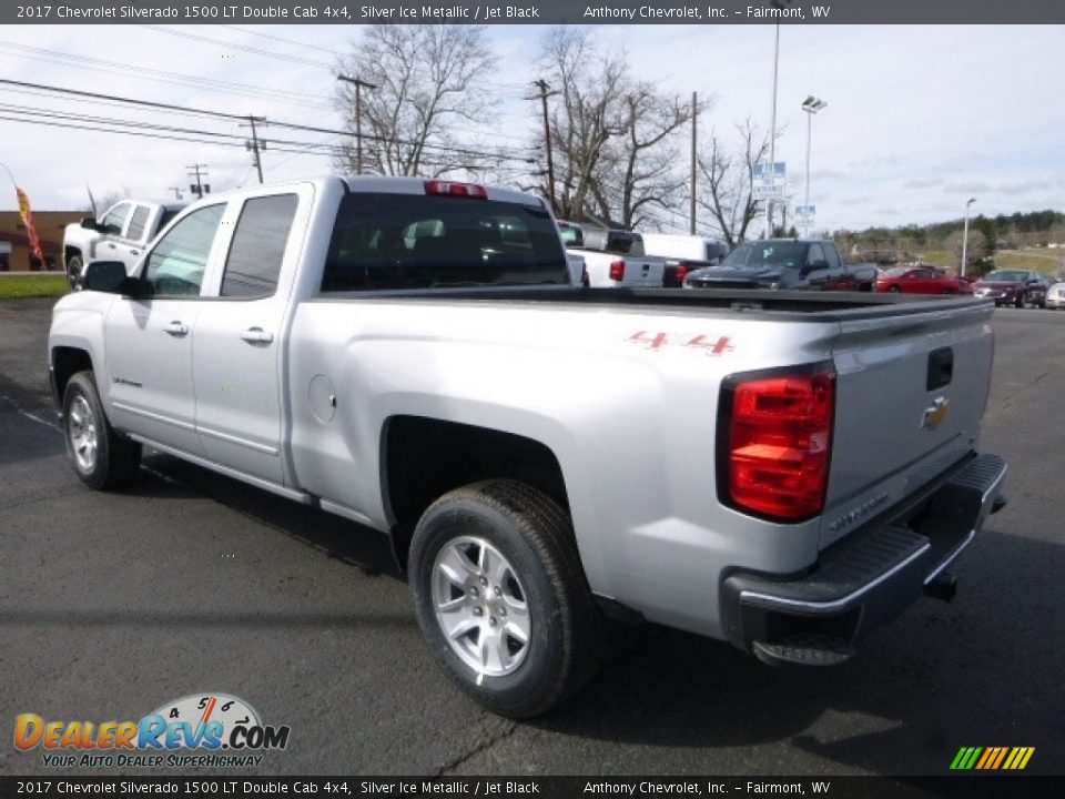 2017 Chevrolet Silverado 1500 LT Double Cab 4x4 Silver Ice Metallic / Jet Black Photo #9