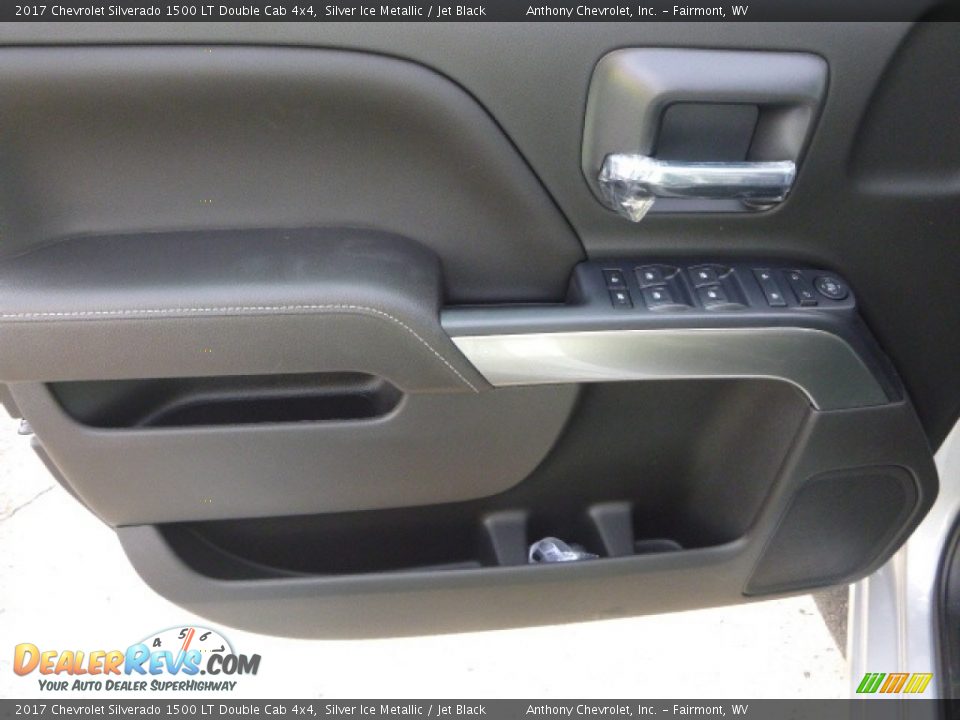 2017 Chevrolet Silverado 1500 LT Double Cab 4x4 Silver Ice Metallic / Jet Black Photo #14