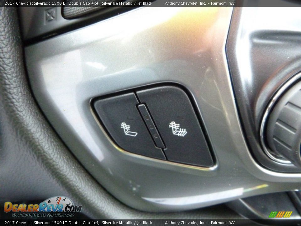 2017 Chevrolet Silverado 1500 LT Double Cab 4x4 Silver Ice Metallic / Jet Black Photo #19