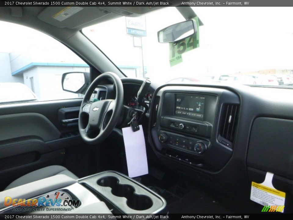 2017 Chevrolet Silverado 1500 Custom Double Cab 4x4 Summit White / Dark Ash/Jet Black Photo #10