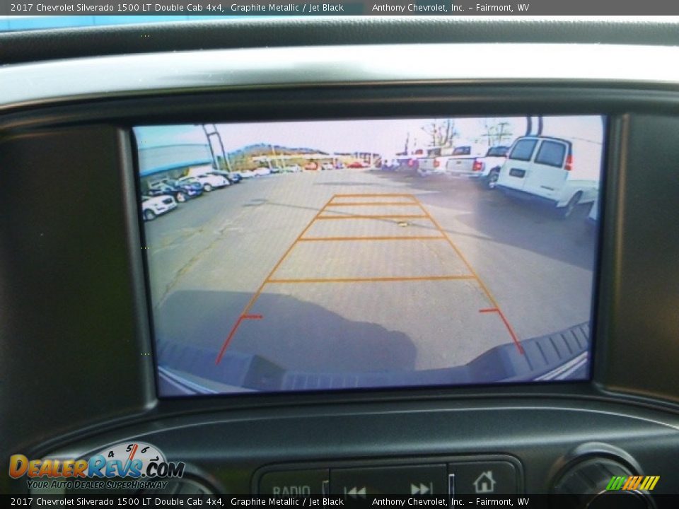 2017 Chevrolet Silverado 1500 LT Double Cab 4x4 Graphite Metallic / Jet Black Photo #18