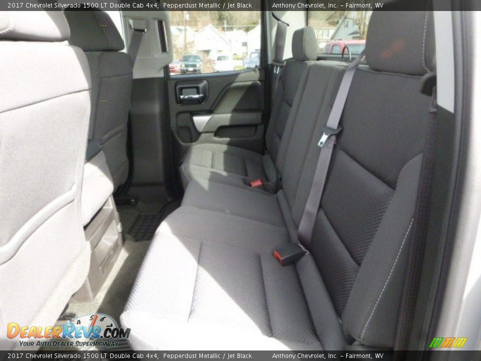 2017 Chevrolet Silverado 1500 LT Double Cab 4x4 Pepperdust Metallic / Jet Black Photo #5