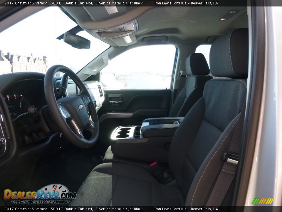 2017 Chevrolet Silverado 1500 LT Double Cab 4x4 Silver Ice Metallic / Jet Black Photo #10