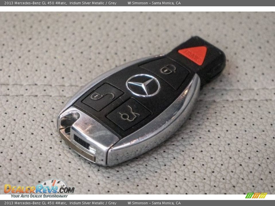 2013 Mercedes-Benz GL 450 4Matic Iridium Silver Metallic / Grey Photo #11