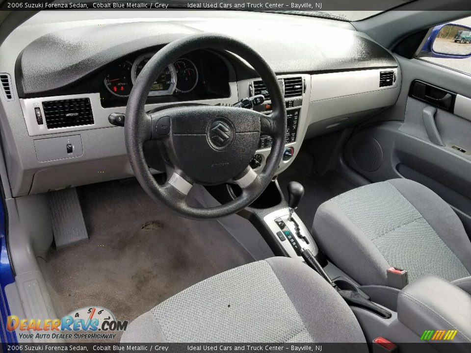 2006 Suzuki Forenza Sedan Cobalt Blue Metallic / Grey Photo #15