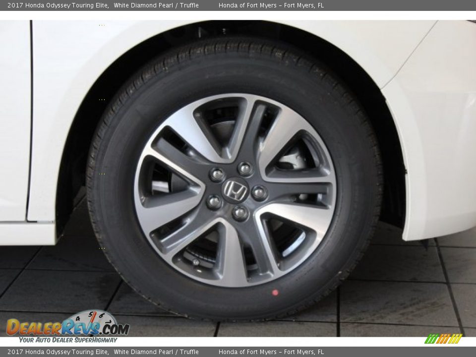 2017 Honda Odyssey Touring Elite Wheel Photo #2