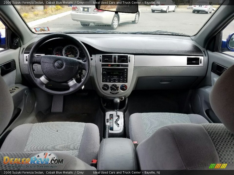 2006 Suzuki Forenza Sedan Cobalt Blue Metallic / Grey Photo #17