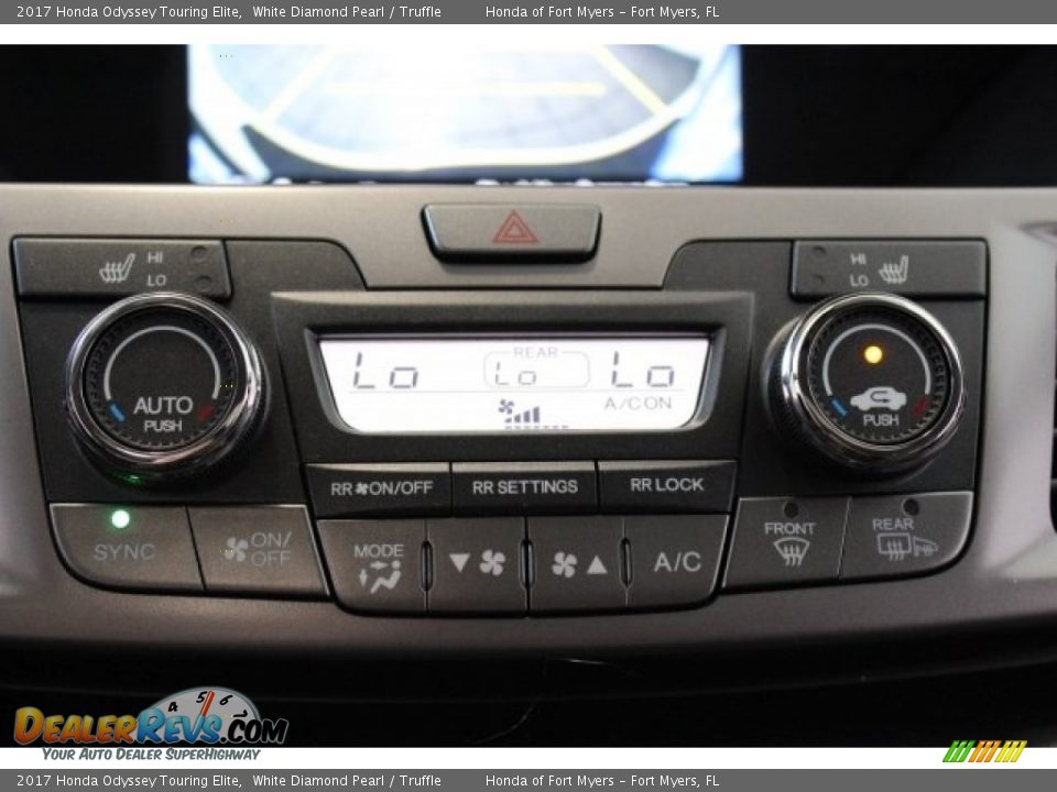 Controls of 2017 Honda Odyssey Touring Elite Photo #21