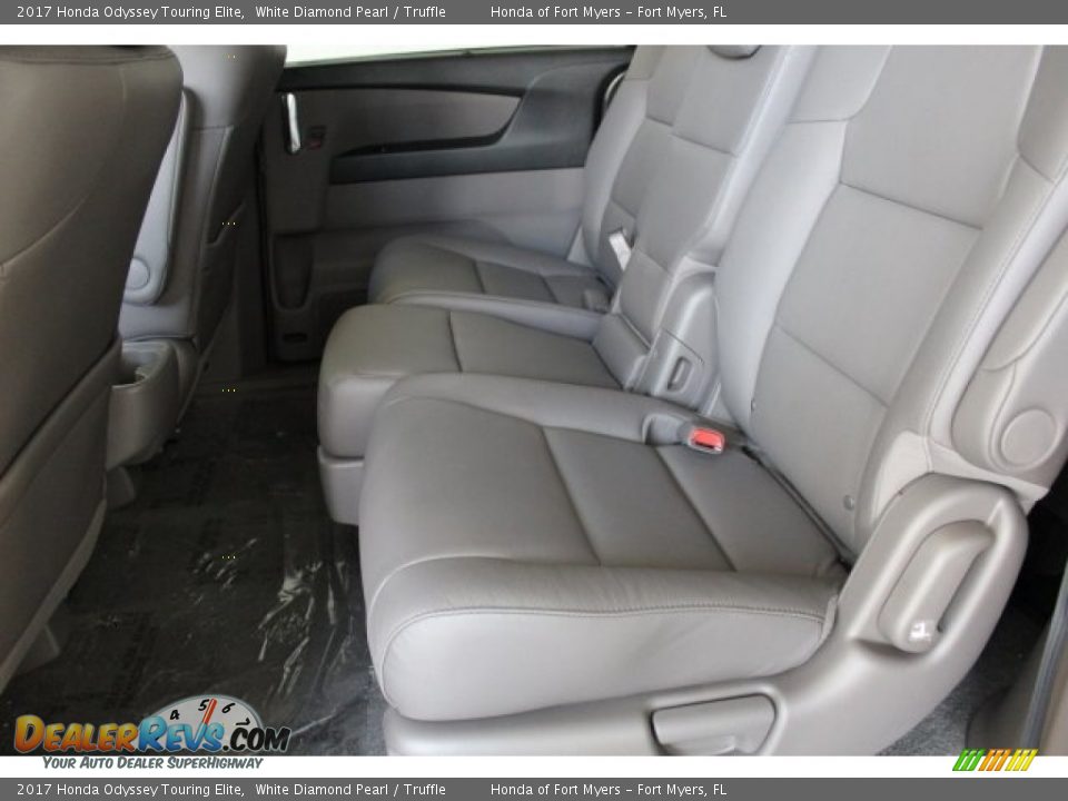 Rear Seat of 2017 Honda Odyssey Touring Elite Photo #29