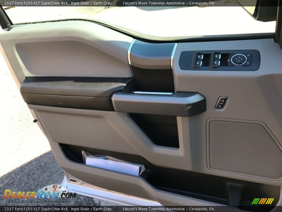 2017 Ford F150 XLT SuperCrew 4x4 Ingot Silver / Earth Gray Photo #9