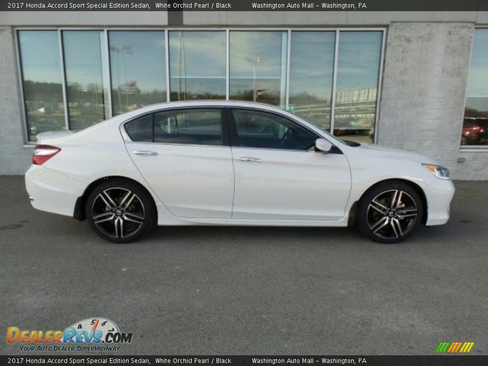 2017 Honda Accord Sport Special Edition Sedan White Orchid Pearl / Black Photo #2