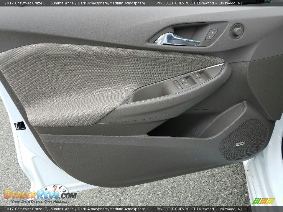 2017 Chevrolet Cruze LT Summit White / Dark Atmosphere/Medium Atmosphere Photo #6