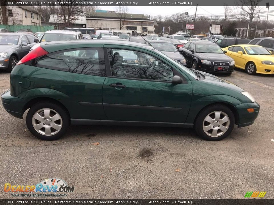 2001 Ford Focus ZX3 Coupe Rainforest Green Metallic / Medium Graphite Grey Photo #7