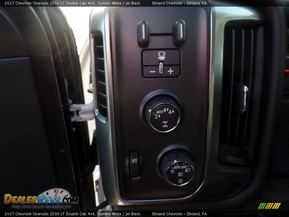 2017 Chevrolet Silverado 1500 LT Double Cab 4x4 Summit White / Jet Black Photo #23