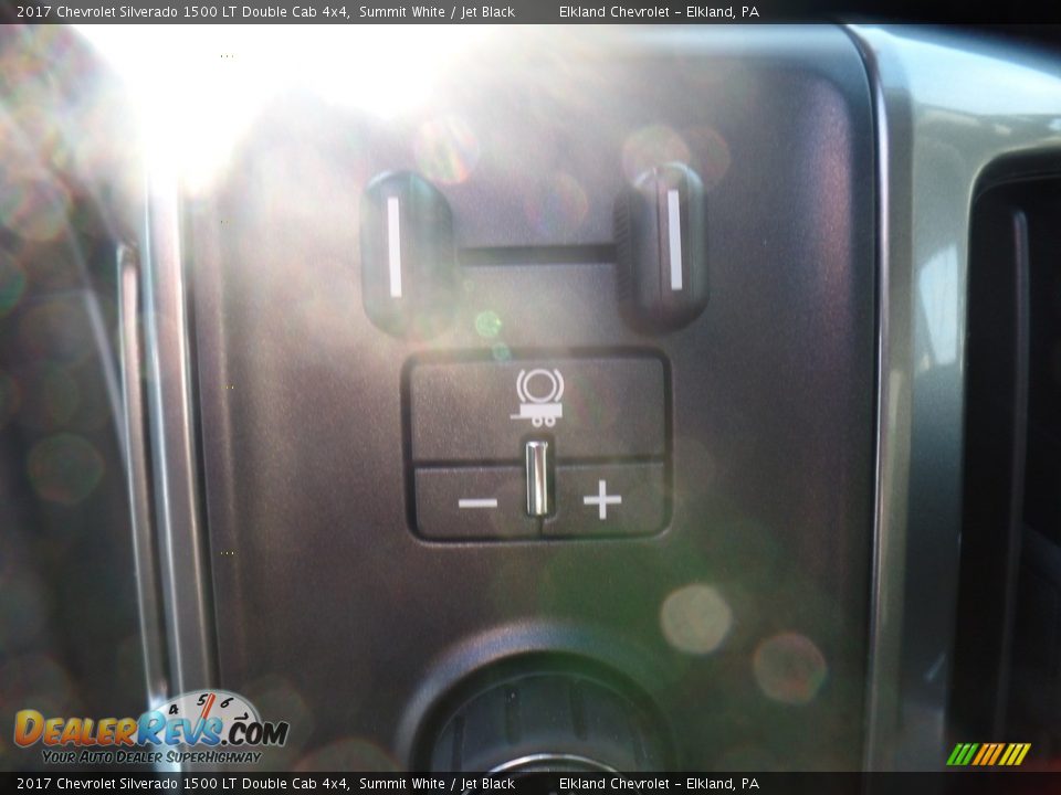 2017 Chevrolet Silverado 1500 LT Double Cab 4x4 Summit White / Jet Black Photo #24