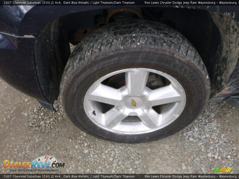 2007 Chevrolet Suburban 1500 LS 4x4 Dark Blue Metallic / Light Titanium/Dark Titanium Photo #2