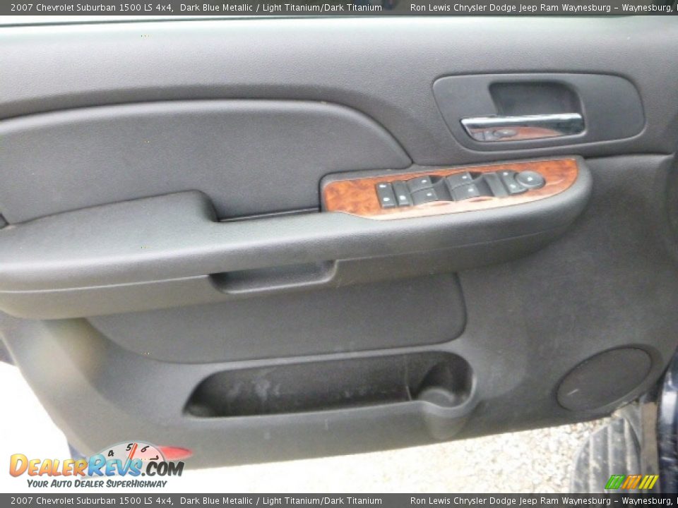 2007 Chevrolet Suburban 1500 LS 4x4 Dark Blue Metallic / Light Titanium/Dark Titanium Photo #15