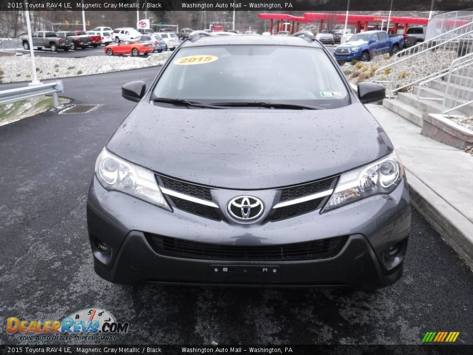 2015 Toyota RAV4 LE Magnetic Gray Metallic / Black Photo #4
