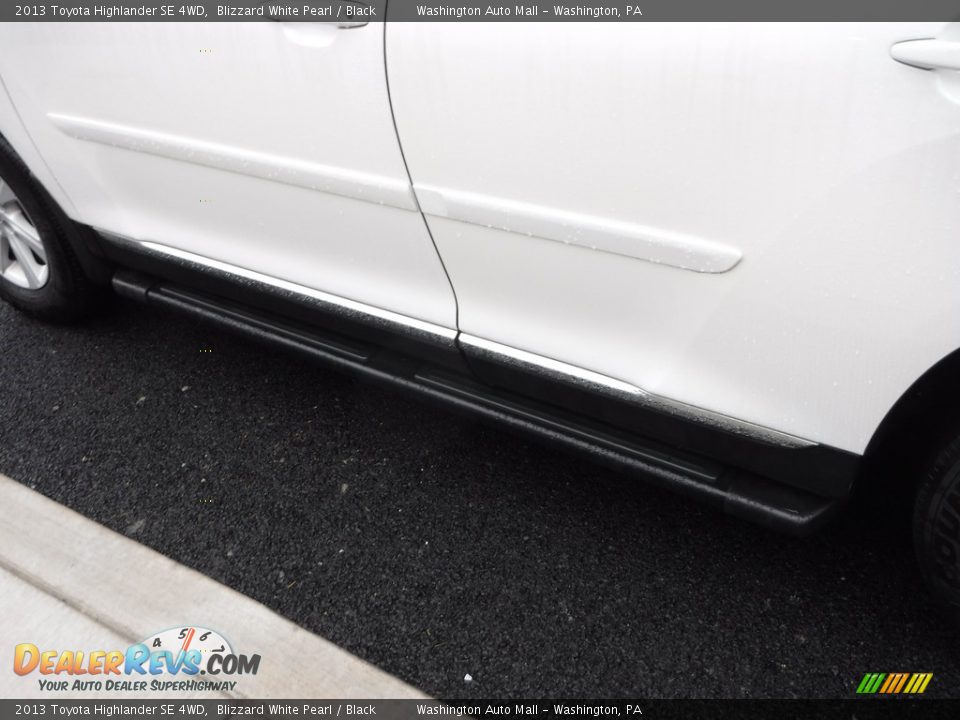 2013 Toyota Highlander SE 4WD Blizzard White Pearl / Black Photo #7