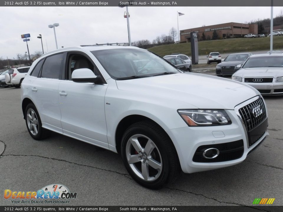 2012 Audi Q5 3.2 FSI quattro Ibis White / Cardamom Beige Photo #9