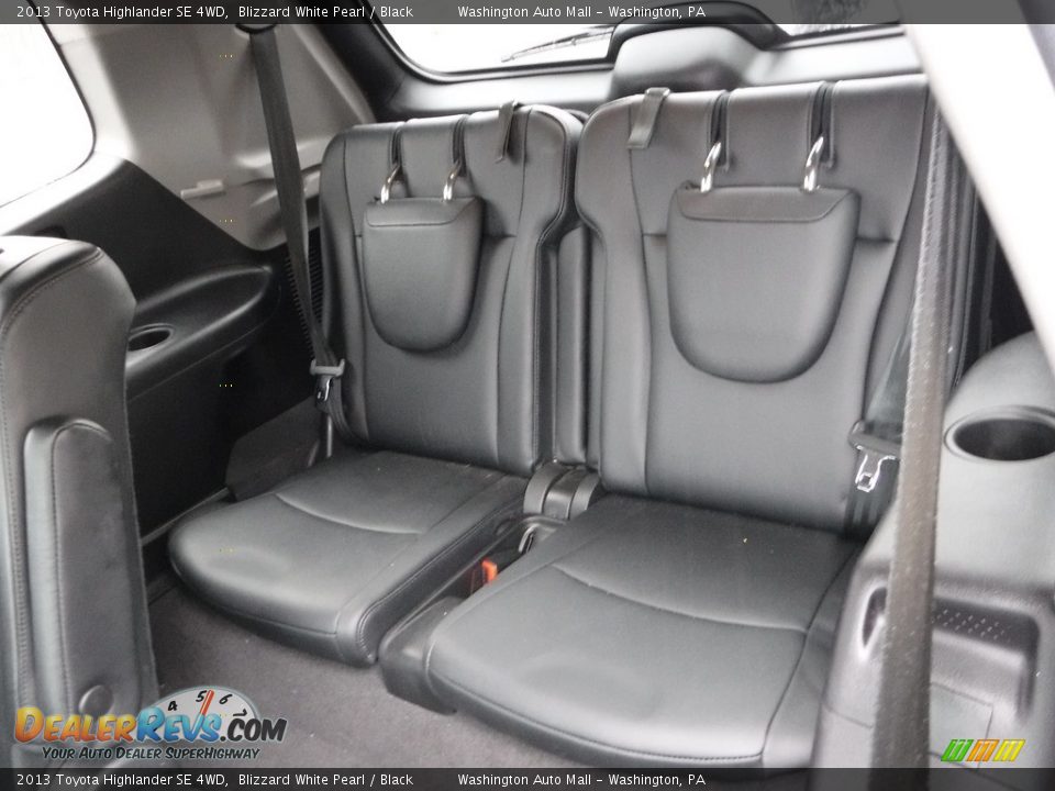 2013 Toyota Highlander SE 4WD Blizzard White Pearl / Black Photo #22