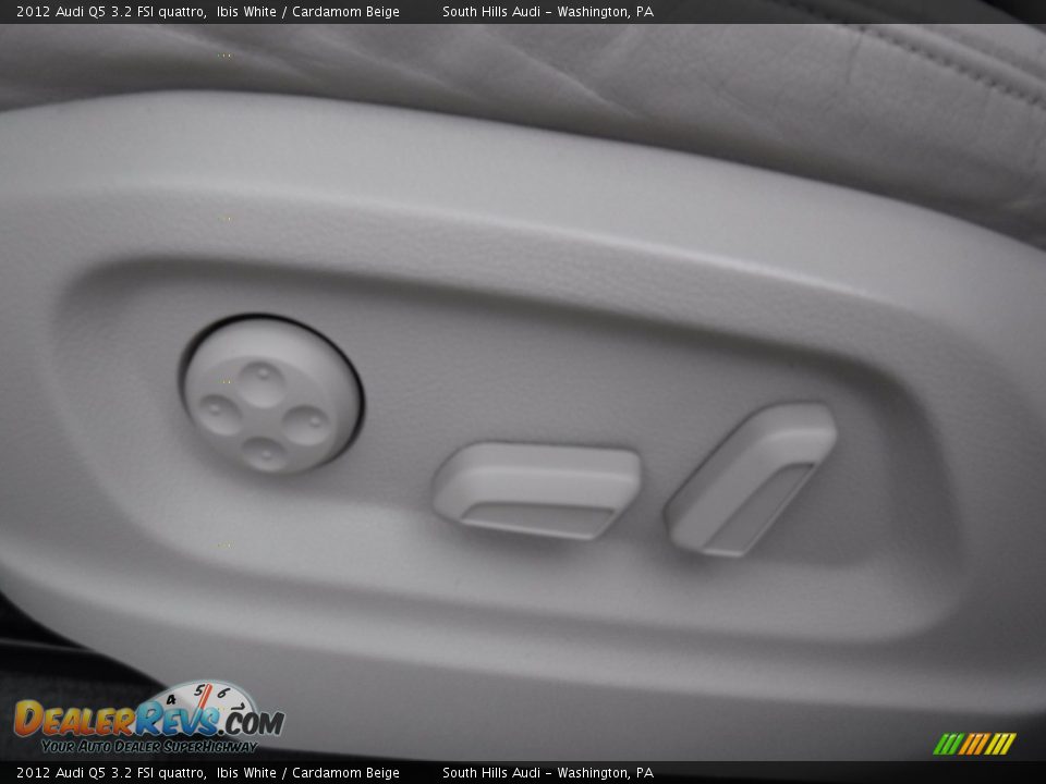 2012 Audi Q5 3.2 FSI quattro Ibis White / Cardamom Beige Photo #21