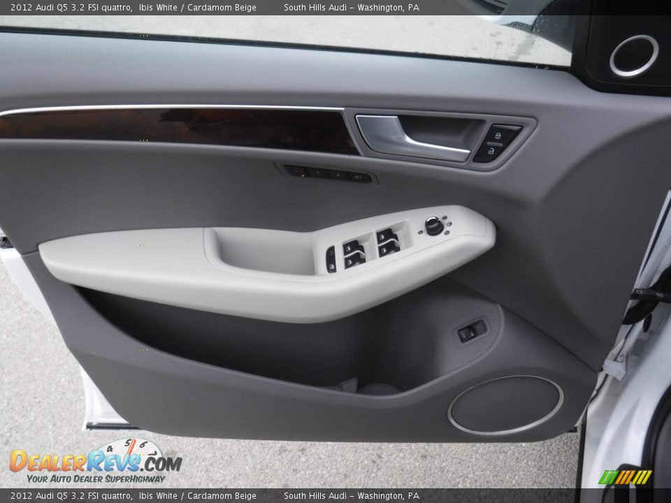 2012 Audi Q5 3.2 FSI quattro Ibis White / Cardamom Beige Photo #23