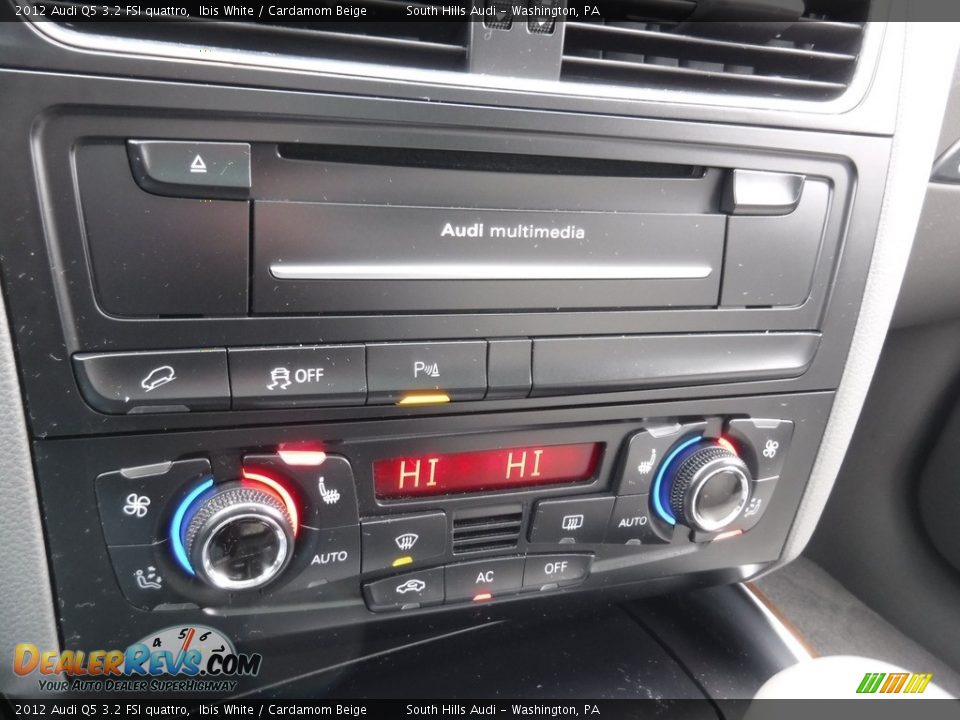 2012 Audi Q5 3.2 FSI quattro Ibis White / Cardamom Beige Photo #28