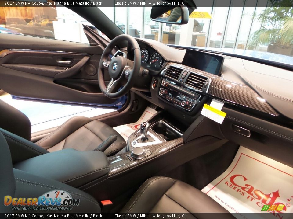 Dashboard of 2017 BMW M4 Coupe Photo #5