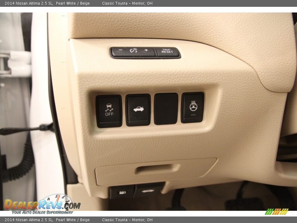 2014 Nissan Altima 2.5 SL Pearl White / Beige Photo #5