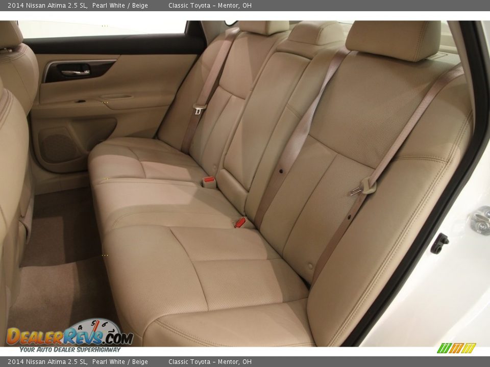 2014 Nissan Altima 2.5 SL Pearl White / Beige Photo #16