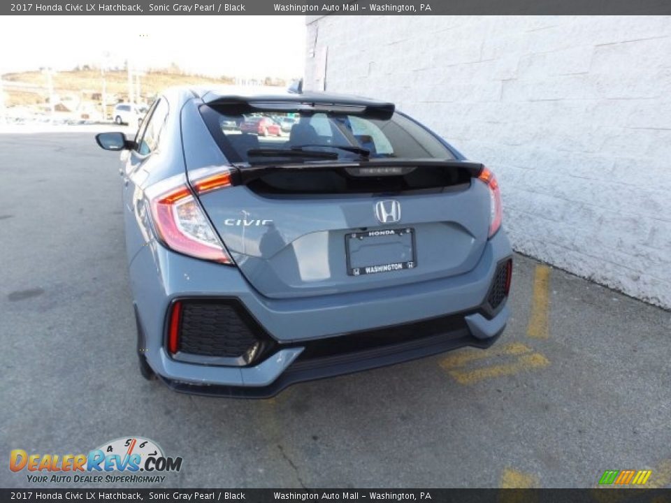 2017 Honda Civic LX Hatchback Sonic Gray Pearl / Black Photo #7
