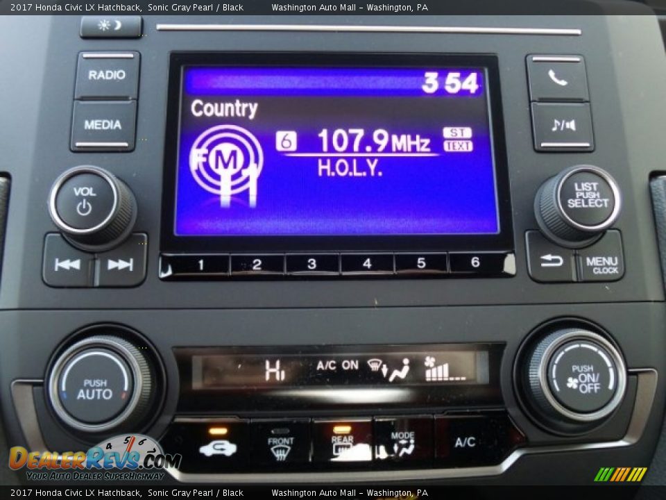 2017 Honda Civic LX Hatchback Sonic Gray Pearl / Black Photo #21