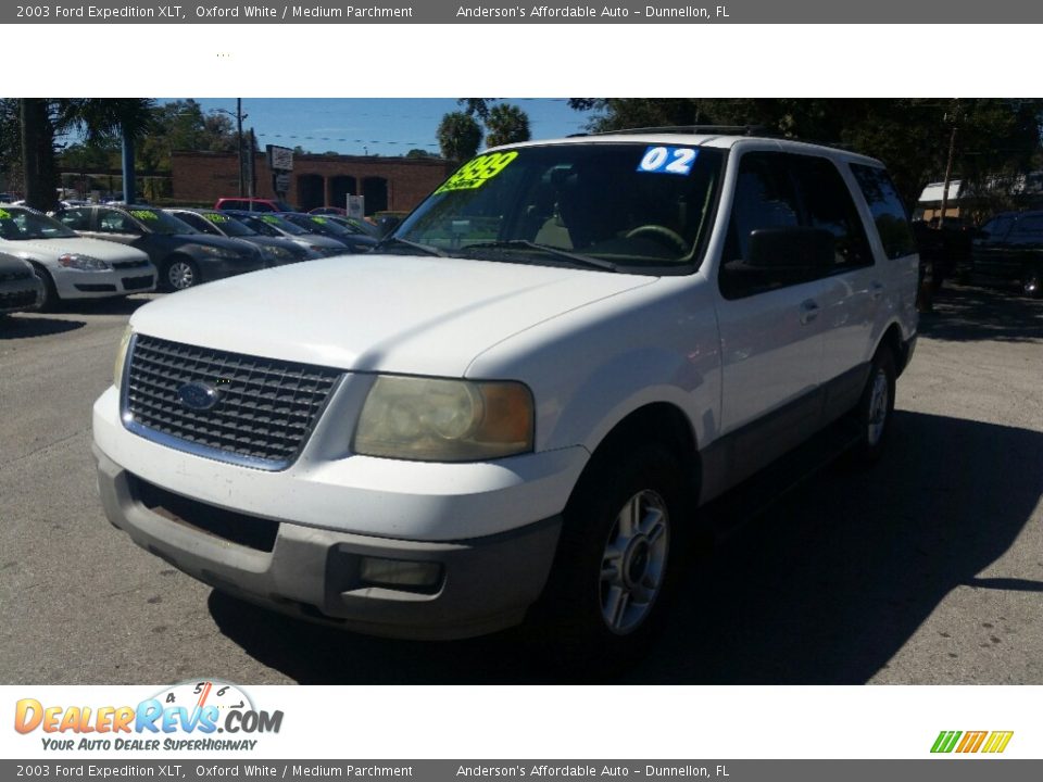 2003 Ford Expedition XLT Oxford White / Medium Parchment Photo #7