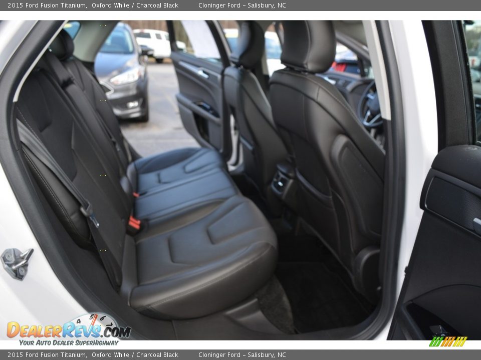 2015 Ford Fusion Titanium Oxford White / Charcoal Black Photo #14