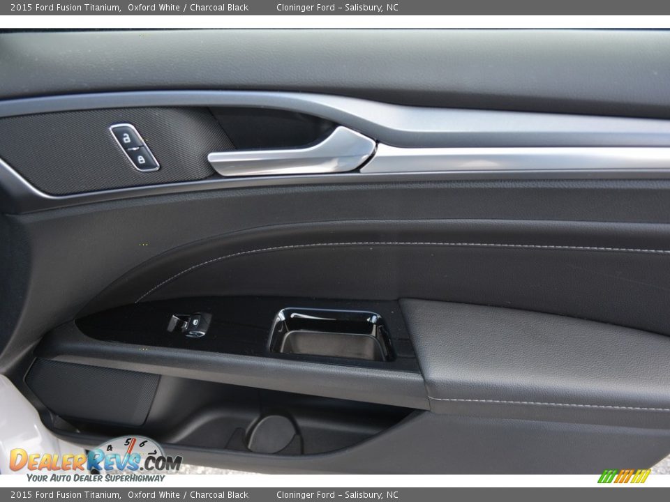 2015 Ford Fusion Titanium Oxford White / Charcoal Black Photo #15