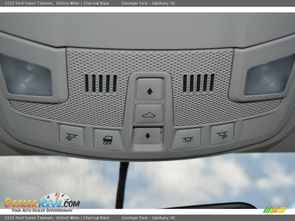 2015 Ford Fusion Titanium Oxford White / Charcoal Black Photo #26
