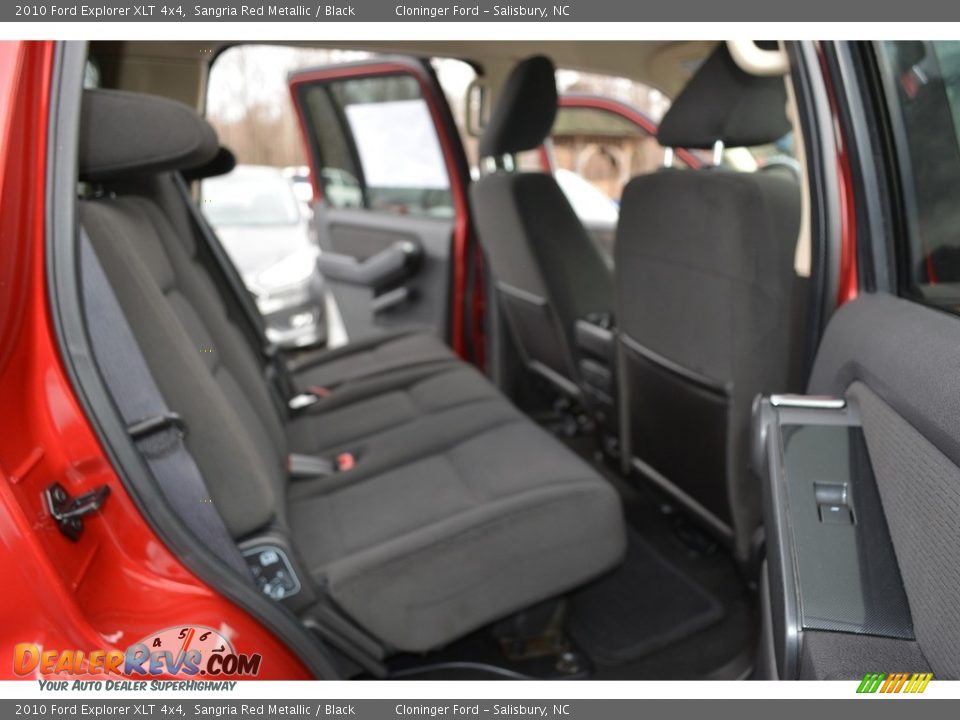 2010 Ford Explorer XLT 4x4 Sangria Red Metallic / Black Photo #14