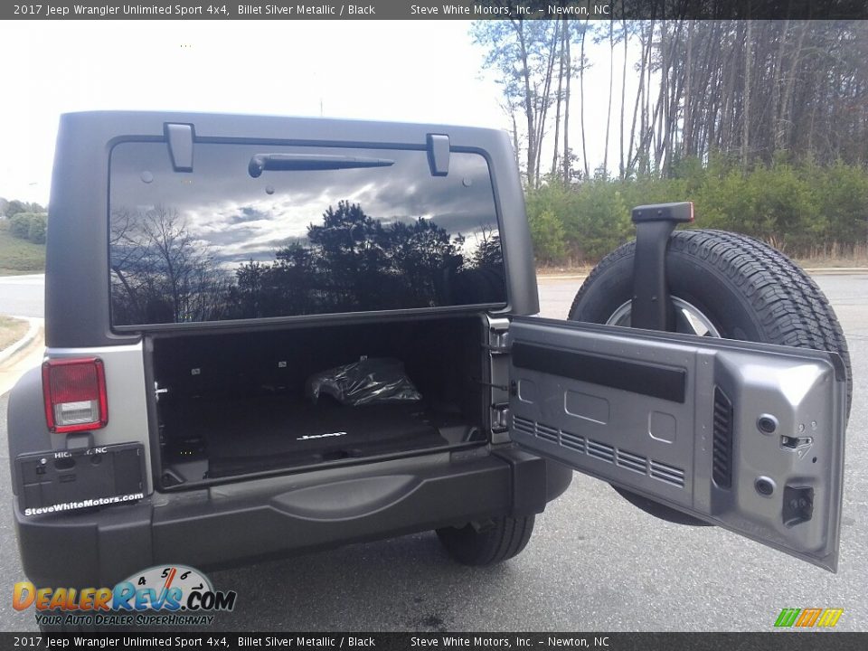 2017 Jeep Wrangler Unlimited Sport 4x4 Billet Silver Metallic / Black Photo #9