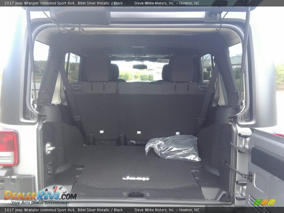 2017 Jeep Wrangler Unlimited Sport 4x4 Billet Silver Metallic / Black Photo #10
