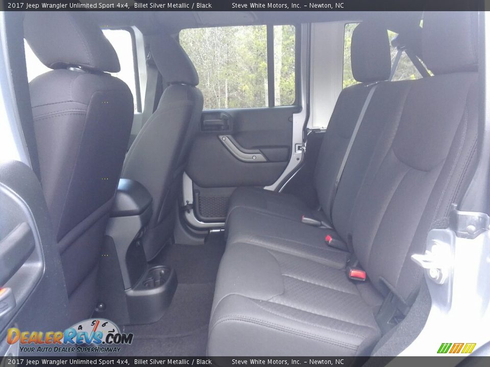 2017 Jeep Wrangler Unlimited Sport 4x4 Billet Silver Metallic / Black Photo #13